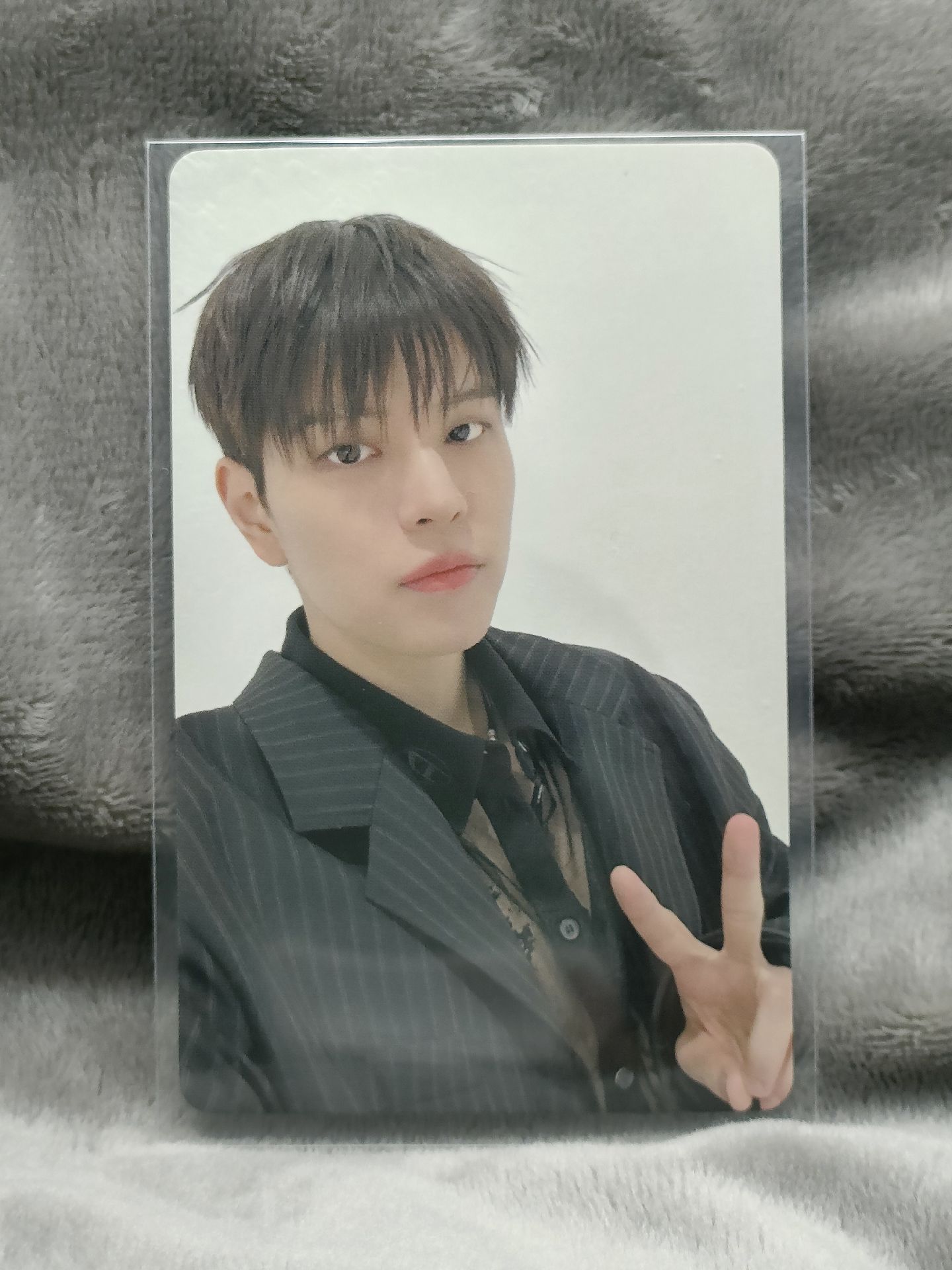 昇玟 Hollow 幸運卡