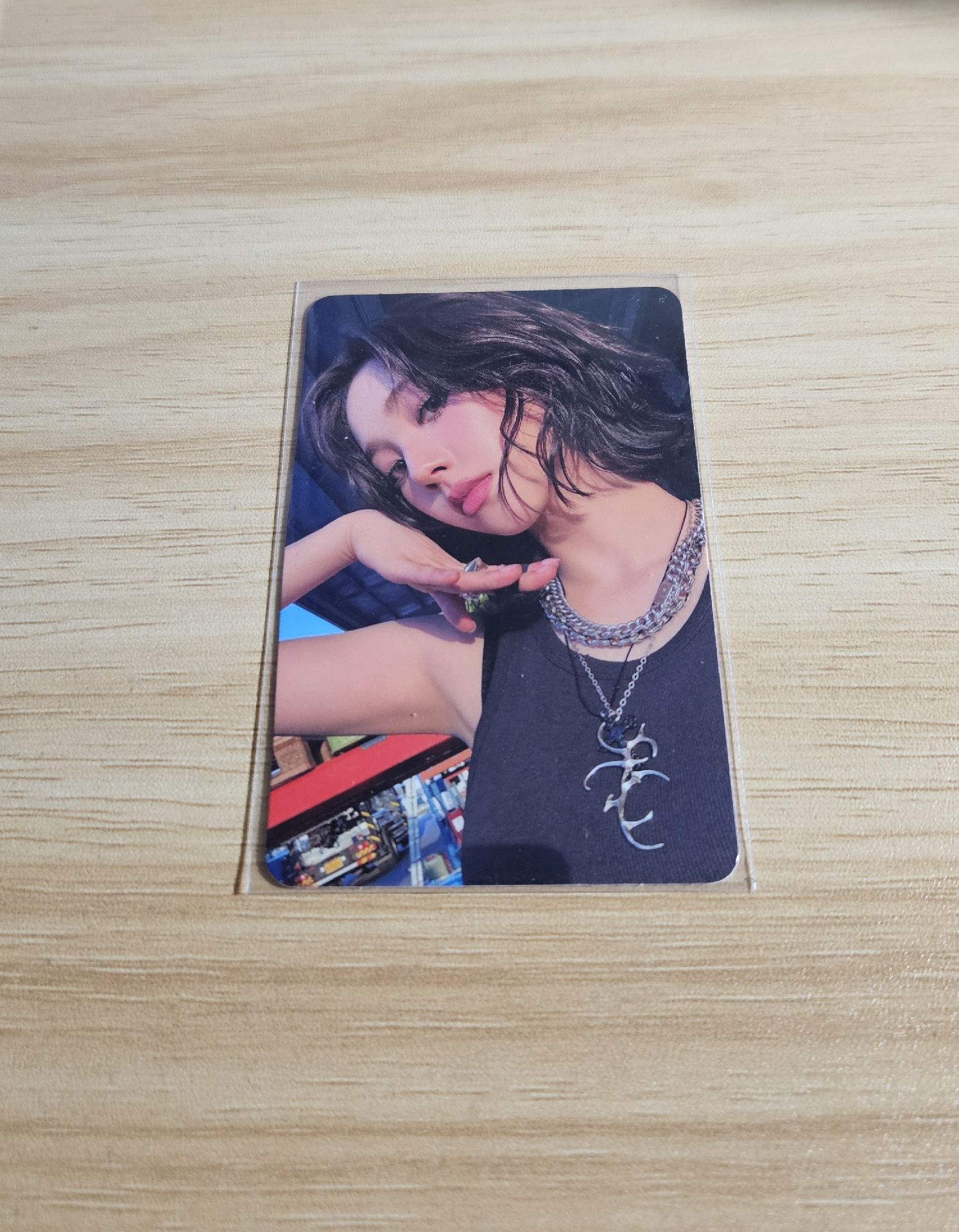 Dirty work  專輯卡 Karina