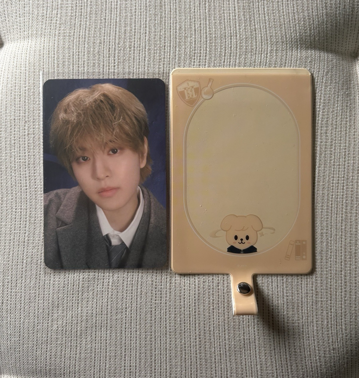 玟手機掛片（含卡）