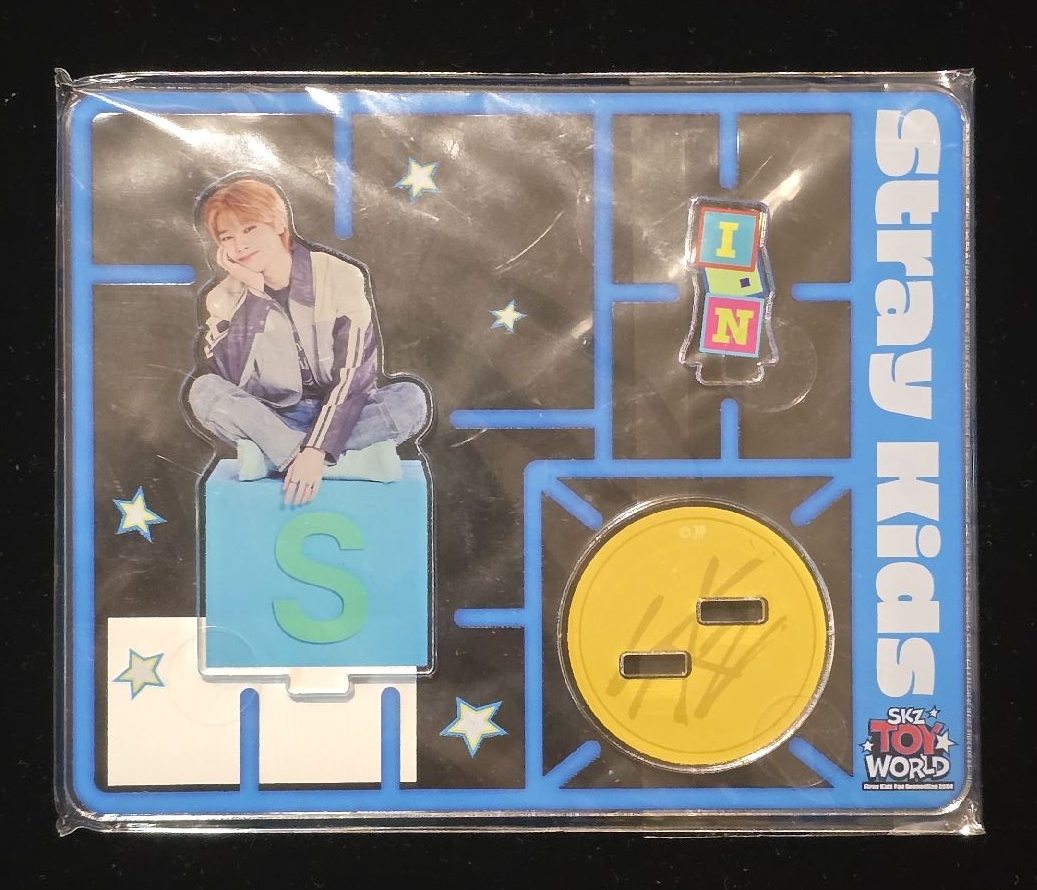 #寅 玩具日週立牌