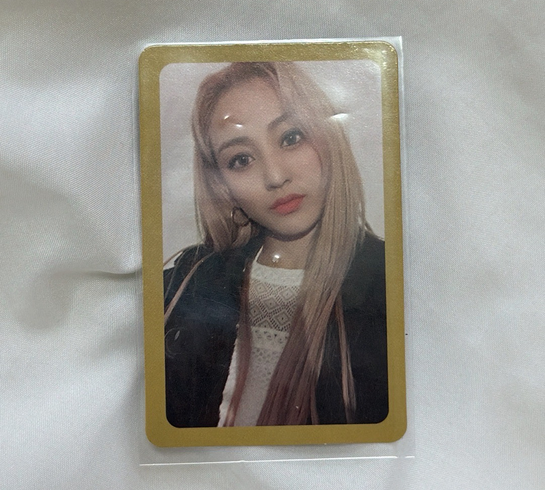 More&more 志效 迷9專輯卡