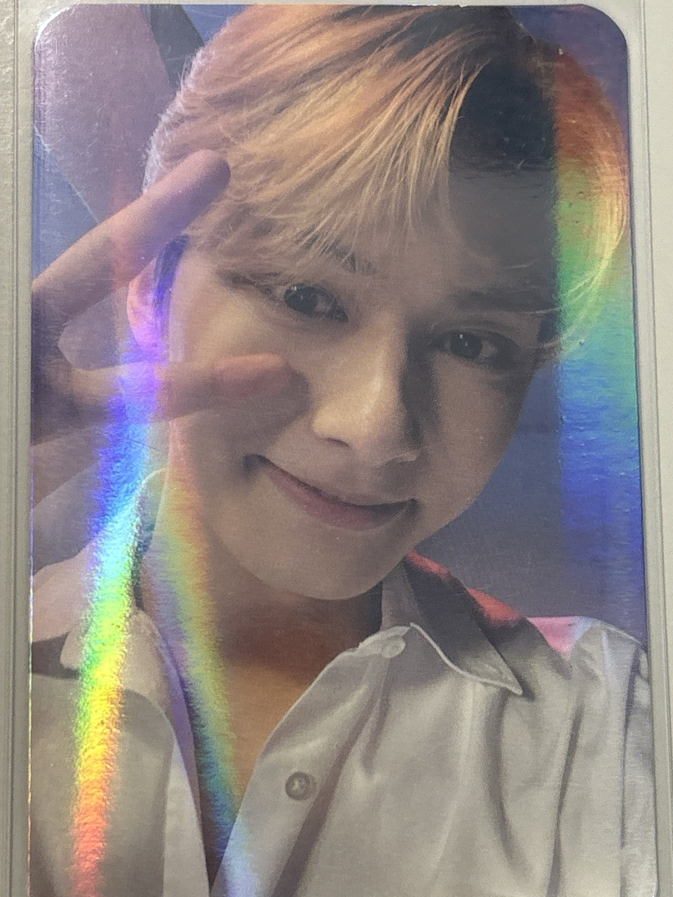 文俊輝 中背卡 閃卡