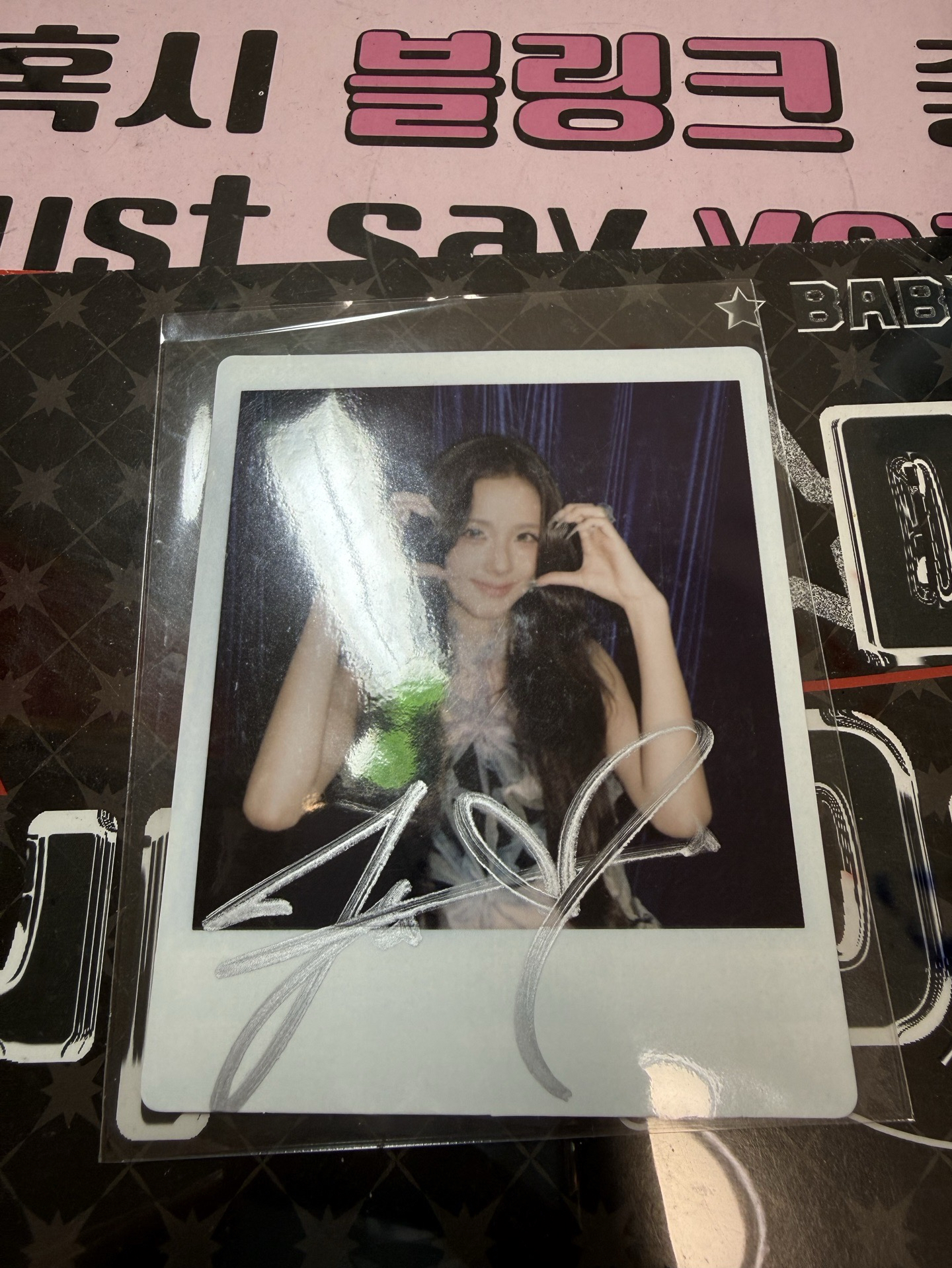 Jisoo 親簽拍立得-愛心款