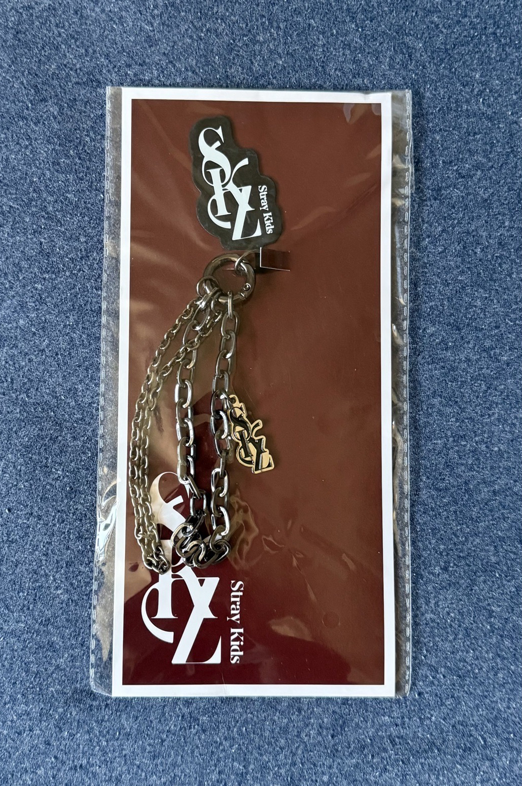 Stray Kids-聖誕快閃店手機鍊