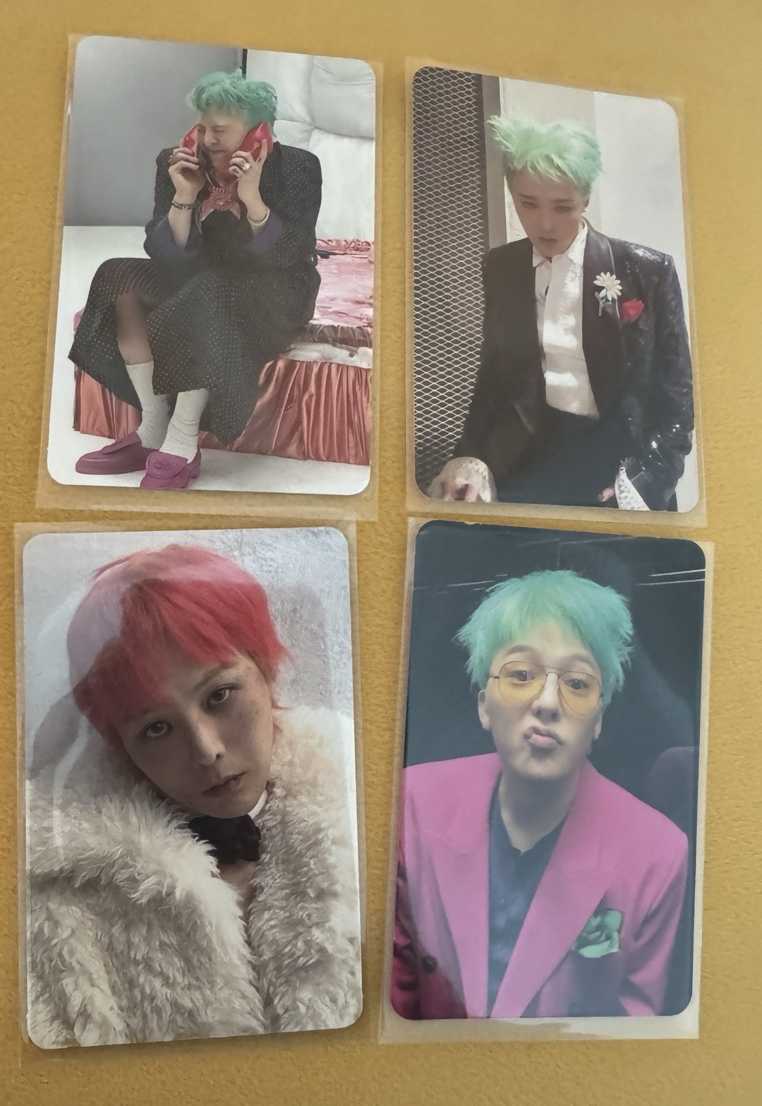 權志龍 G-DRAGON - ÜBERMENSCH 盤收專輯小卡