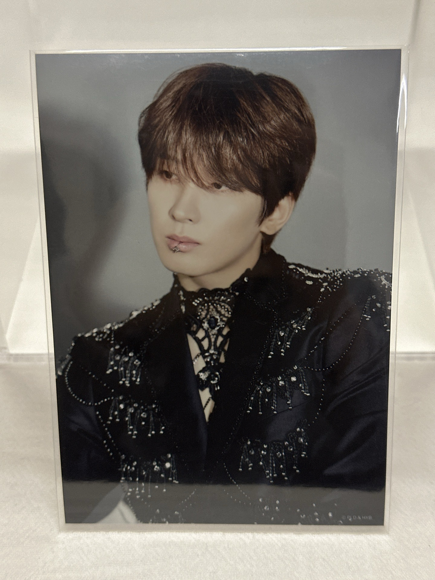 ❤️圓 看左邊（西裝）