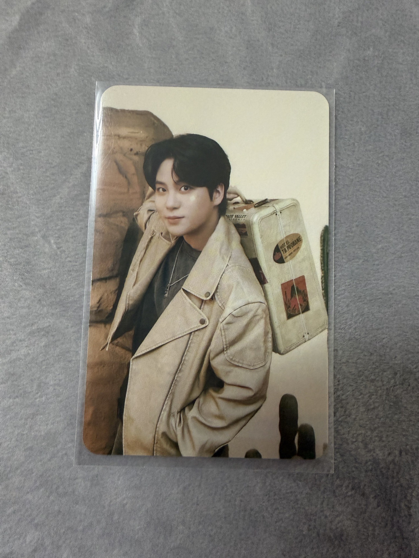 鍾浩離家出走中