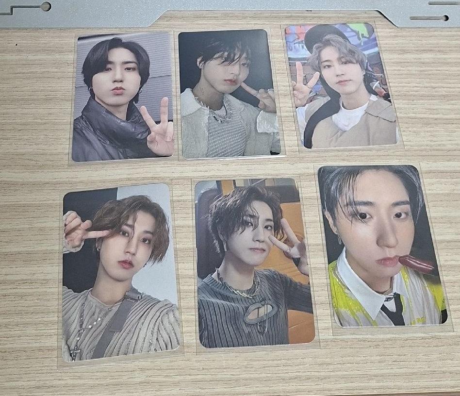 韓知城各種特典