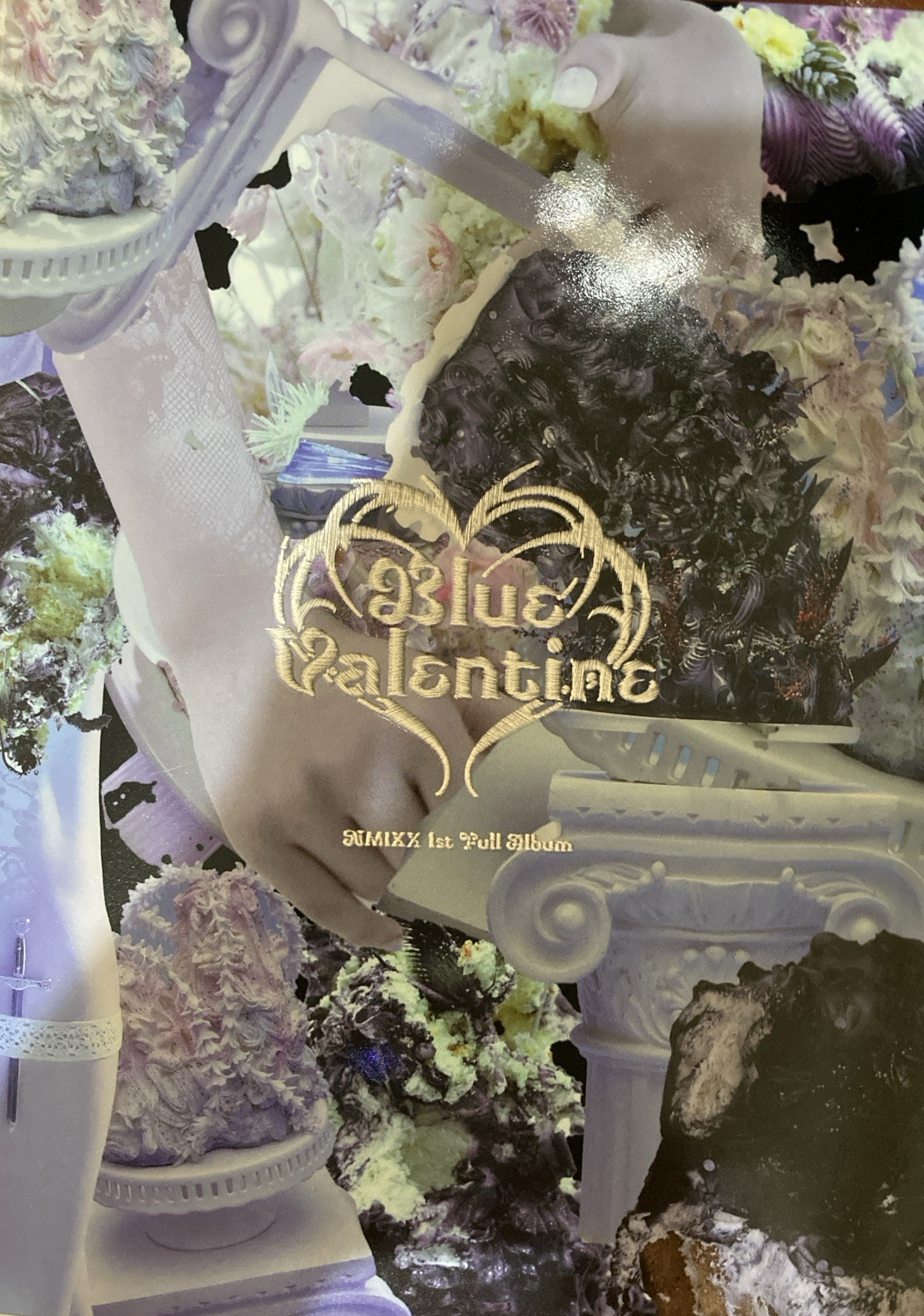 藍情專，除了小卡其他皆有