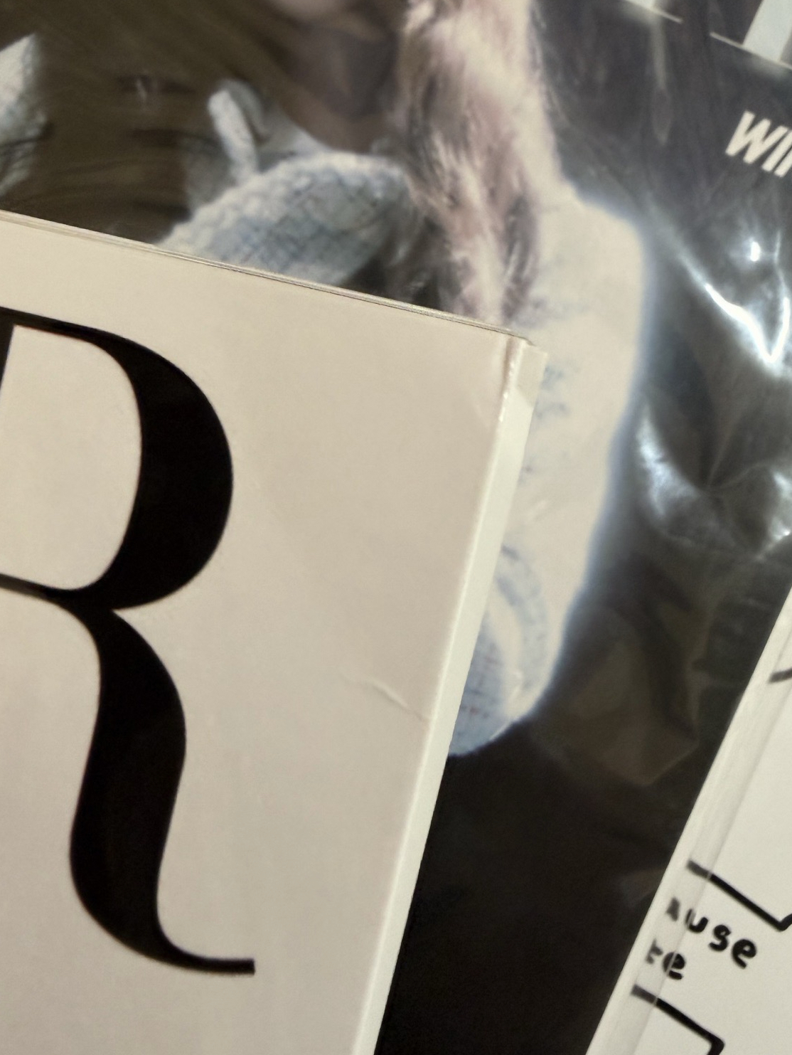 冬雜誌set(兩本雜誌+兩套小卡）