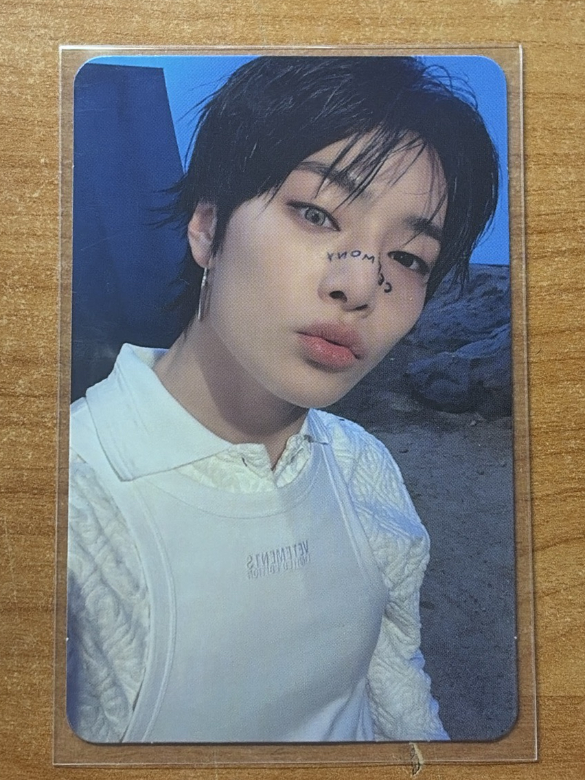 STRAYKIDS I.N 梁精寅 KARMA專卡 HOORAY ver. 