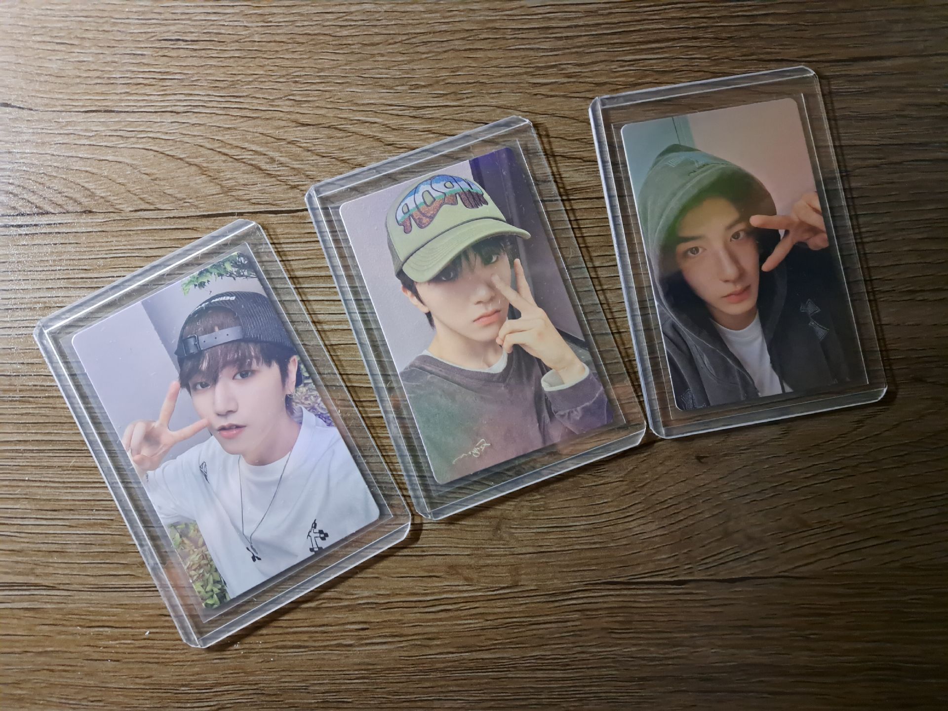 三隻剪刀手✌️