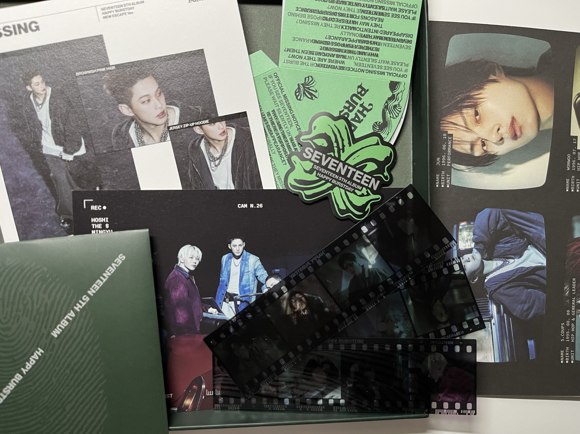 正五 專輯 NEW ESCAPE ver.（空專配置如圖）