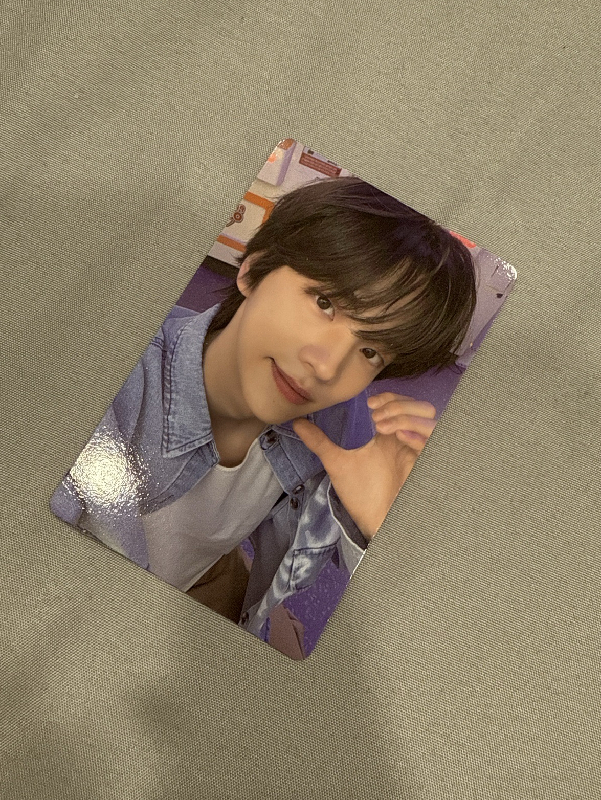 迷三專卡(臉頰比心）