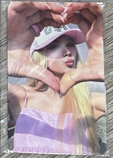 TWICE STRATEGY POP-UP STORE LD 紗