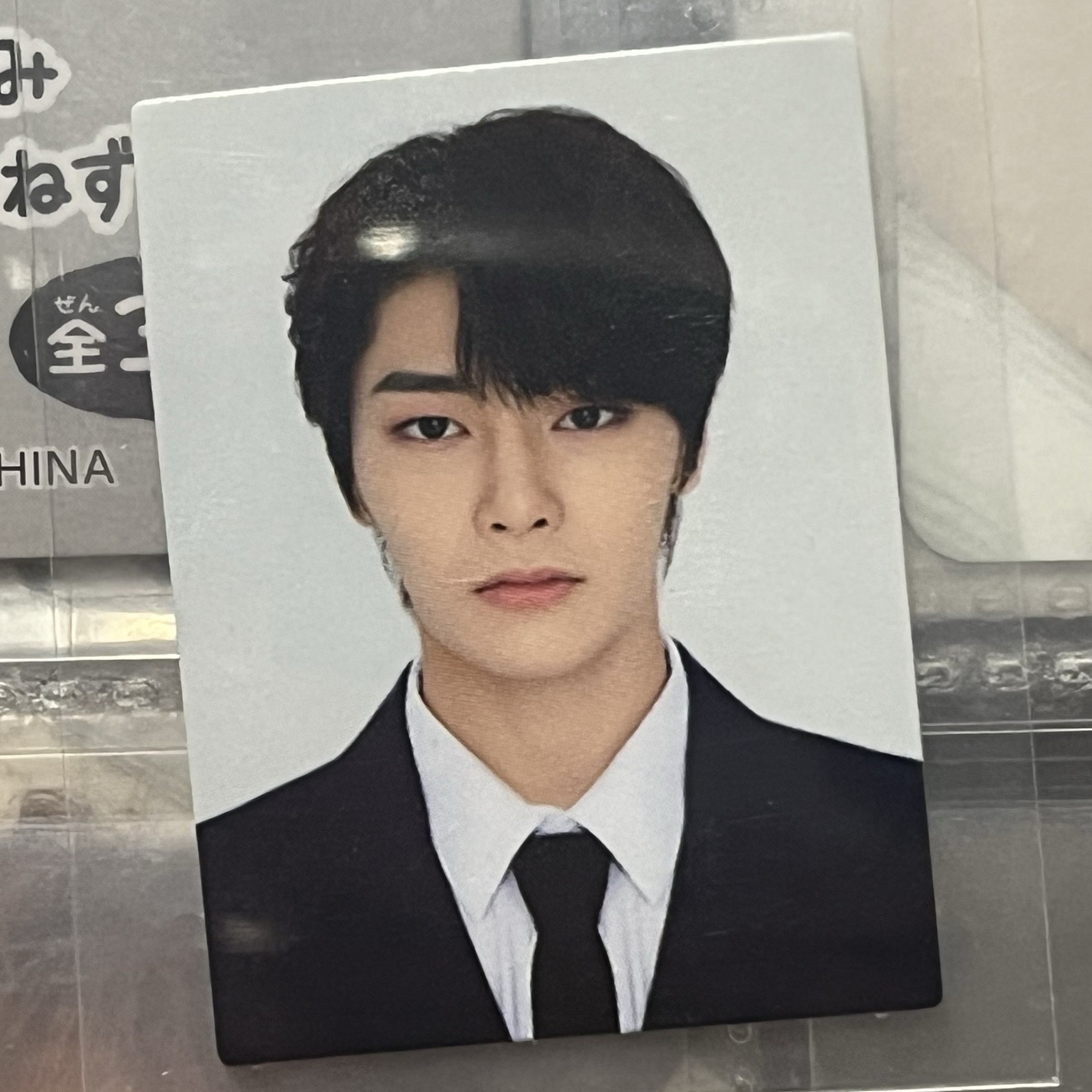 Stray Kids I.N Clio代言證件照