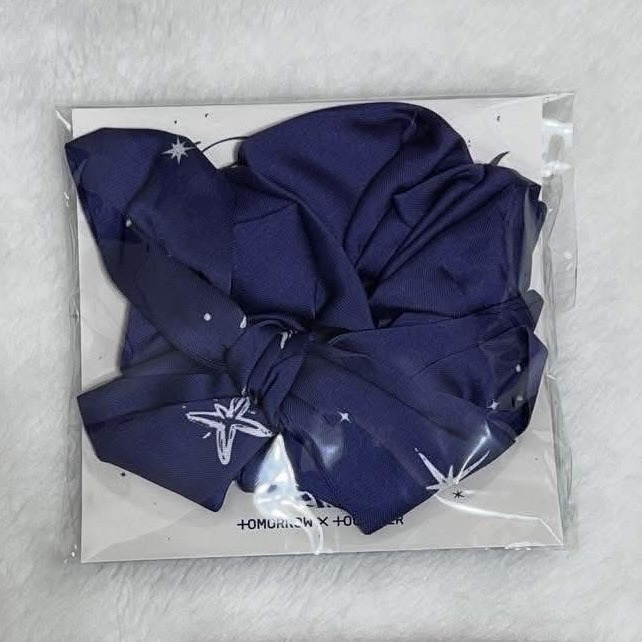 TXT 迷六 Tomorrow 快閃店周邊