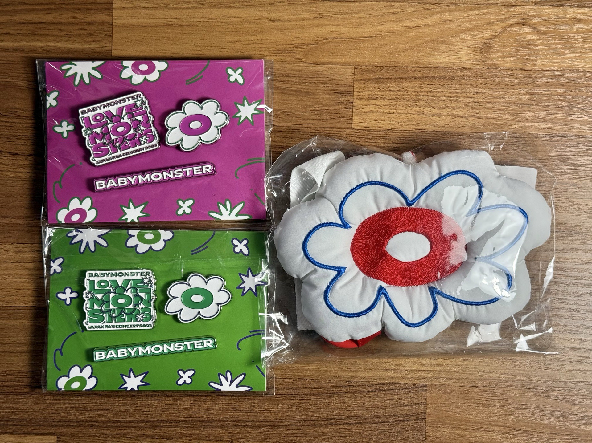 LOVE MONSTERS 快閃店週邊