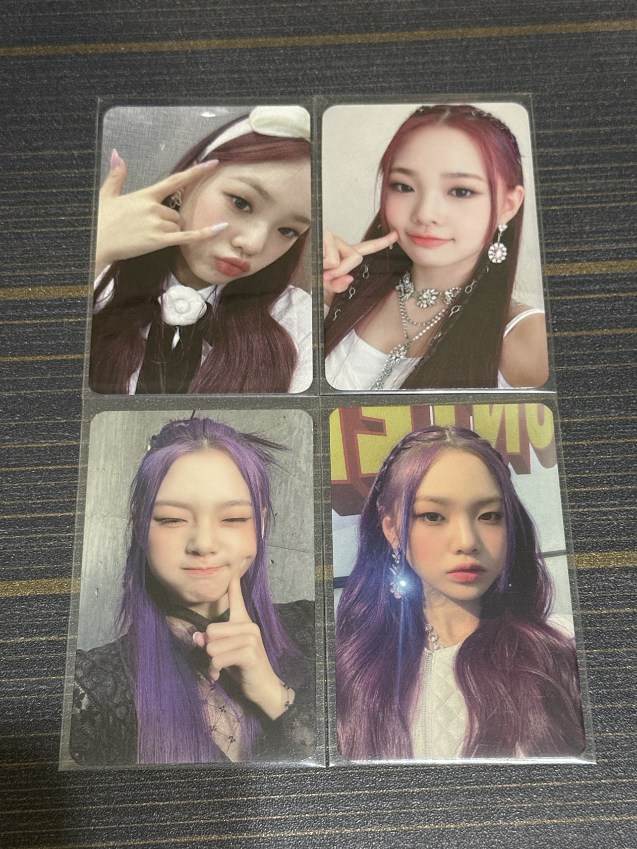 CLASS:Y 四張卡+手燈