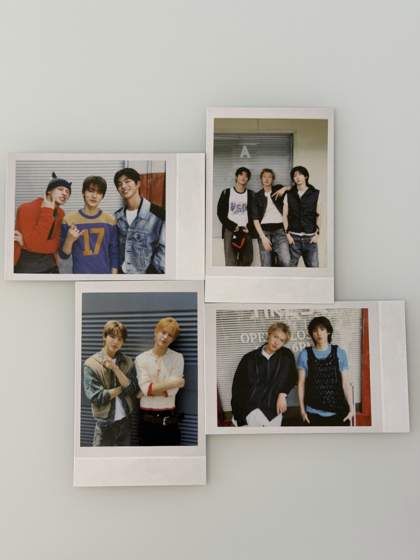 CORTIS 年曆拍立得