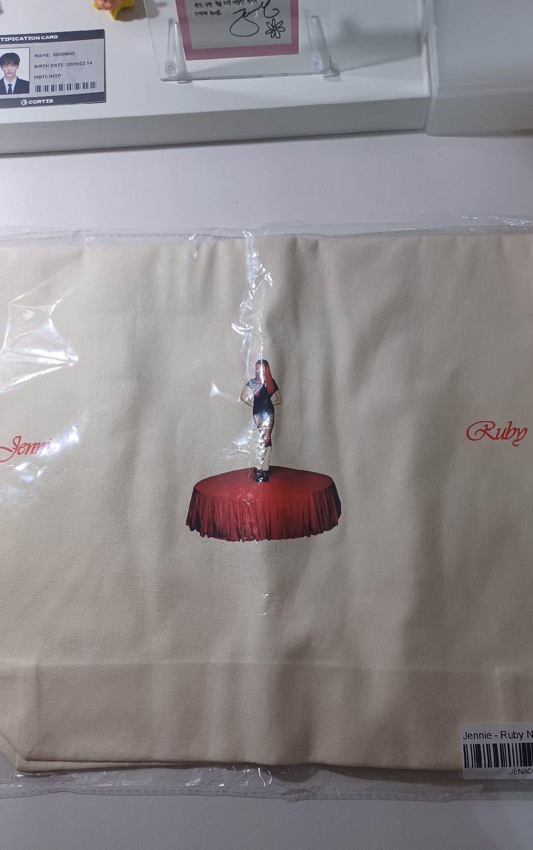 Jennie台灣快閃店帆布袋