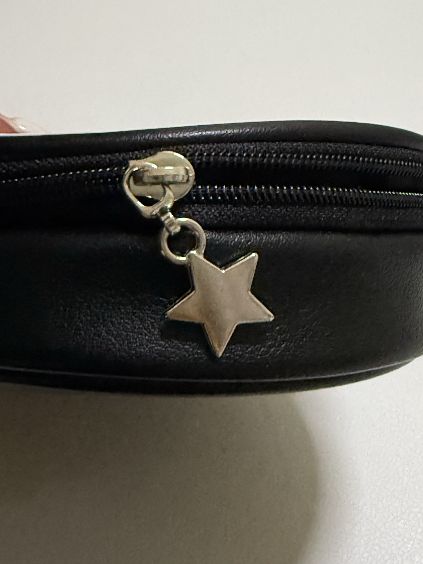 ANITEEZ IN ICE CITY 娃包（榮）