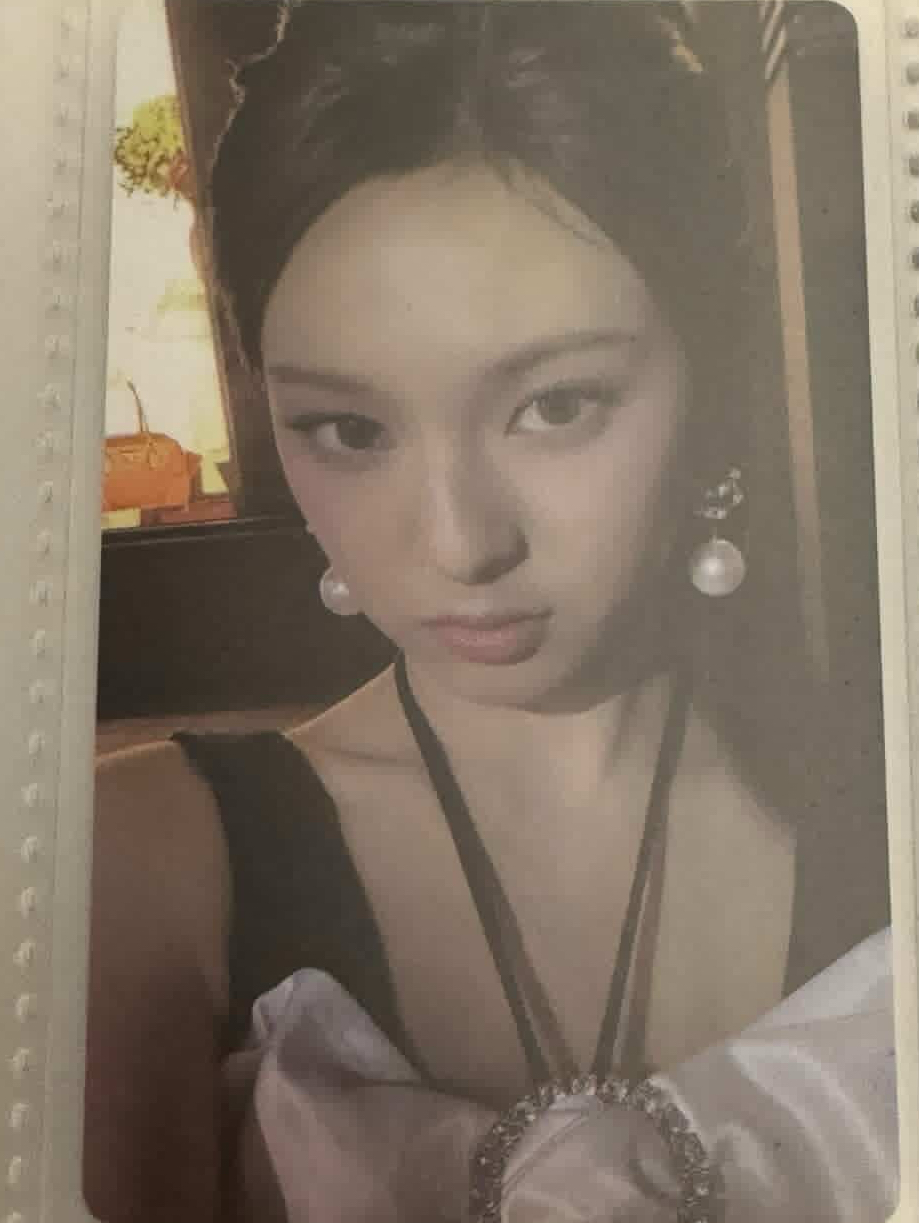 【 代友出 】BABYMONSTER CHIQUITA小卡