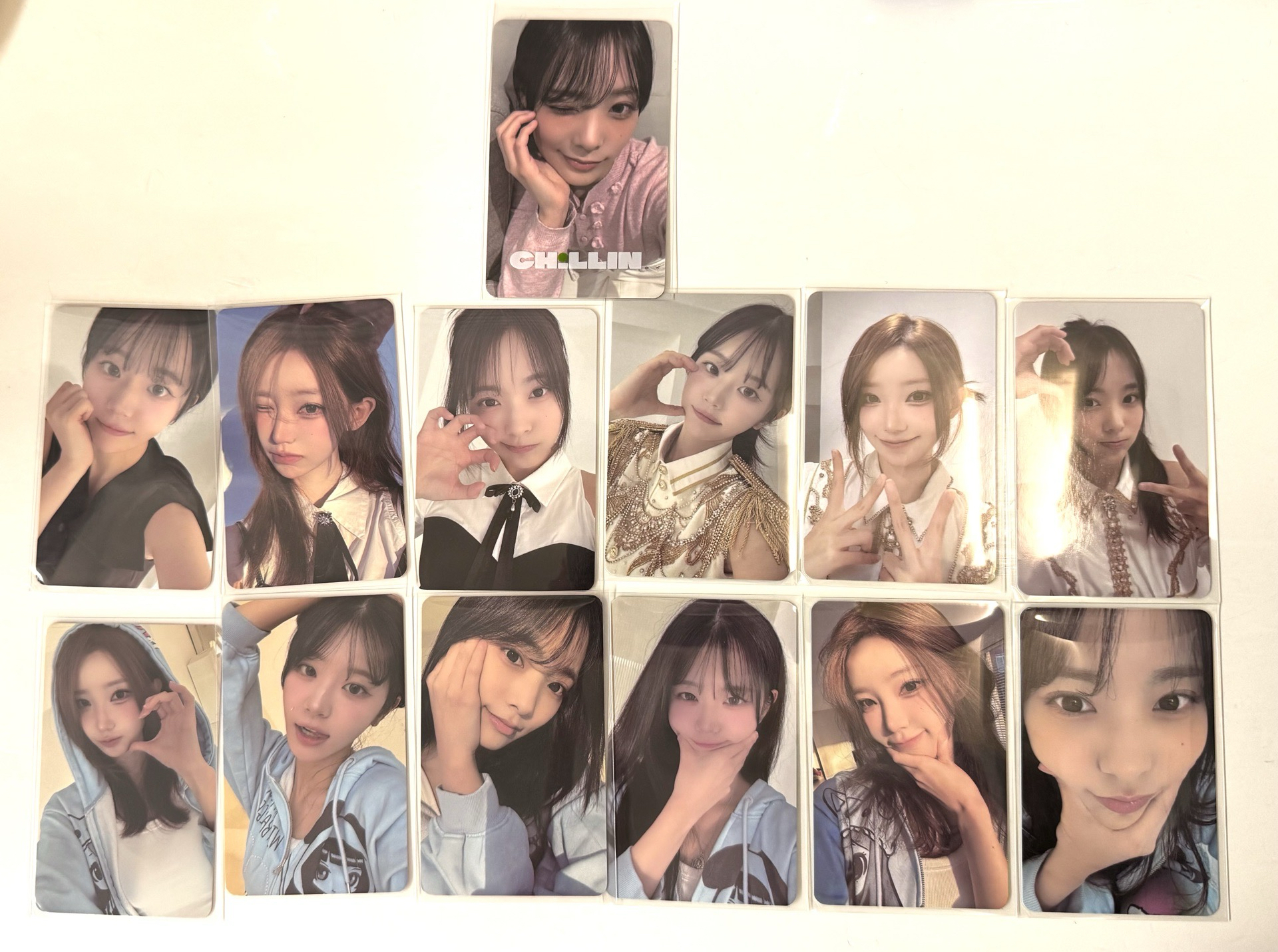 QWER 2/14 2/15 VIP卡 + 入場卡 各一套無娜 + 滿額卡燕