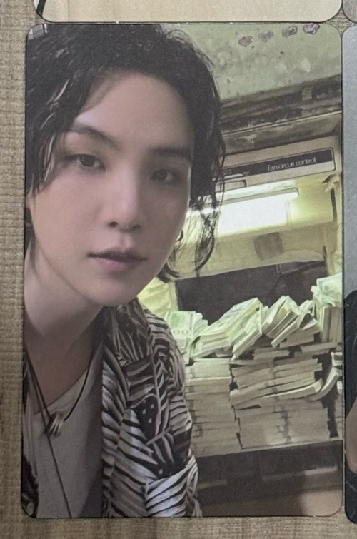 SUGA D-DAY ver.2專卡①