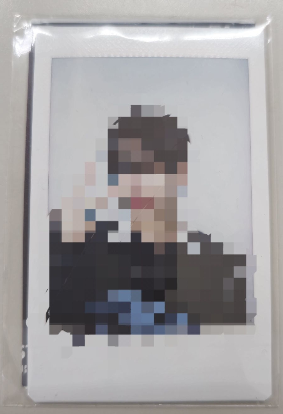 張汝遵未公開簽名拍立得