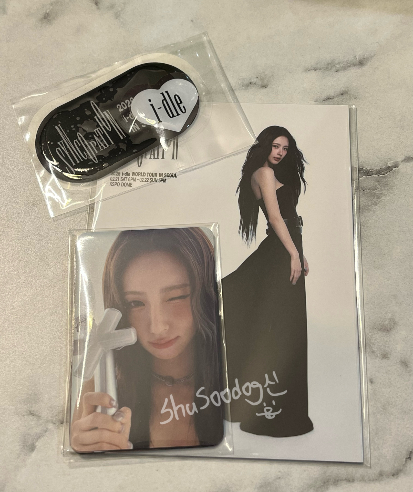 idle 首爾 VIP入場明信片、手燈卡、貼紙