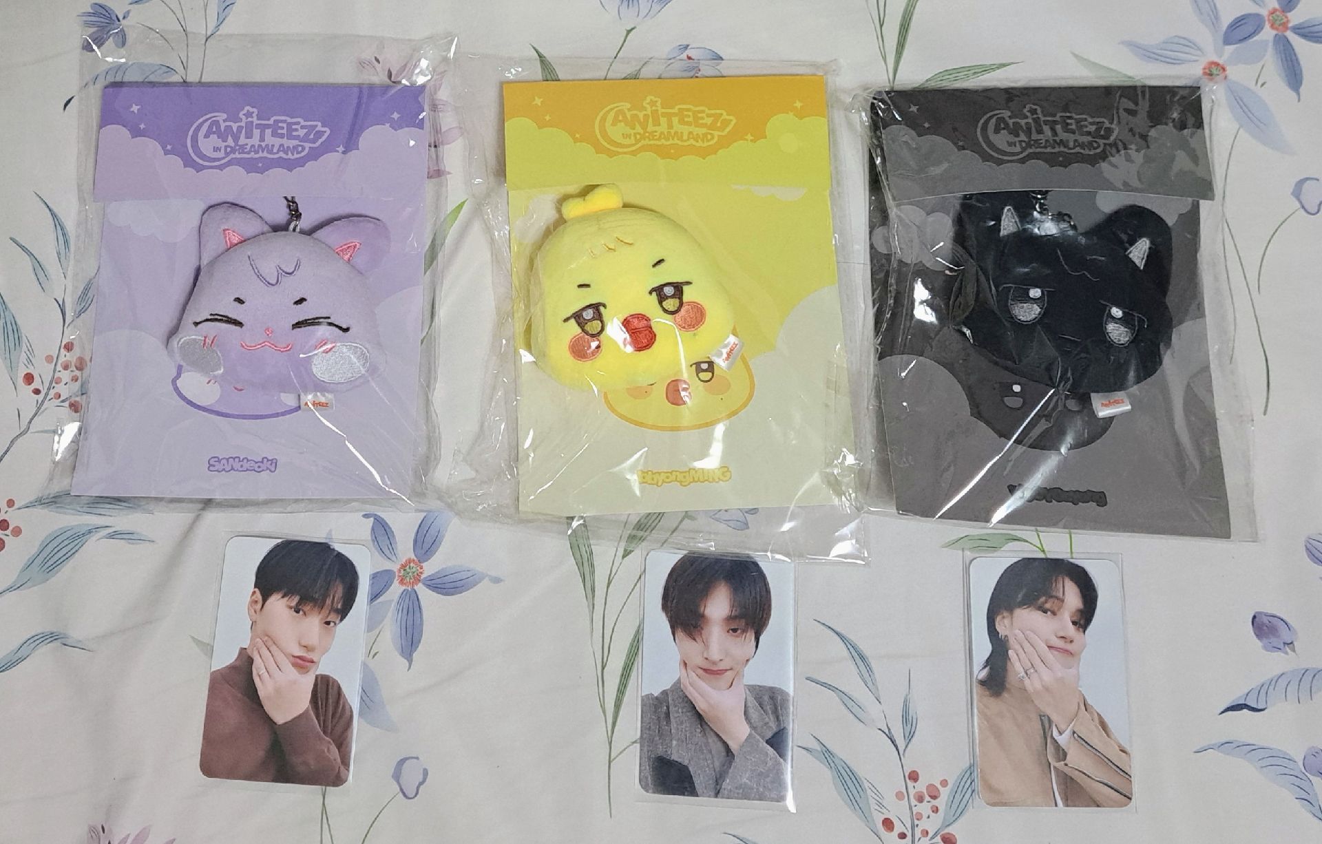 傘旼榮大頭吊飾 含卡含綁