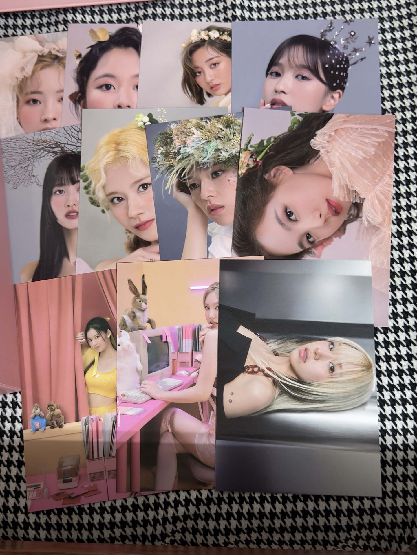 （現貨不拆出）TWICE 子瑜 baby lovelys 寶寶娃 2019 2020 年曆 桌曆 大卡