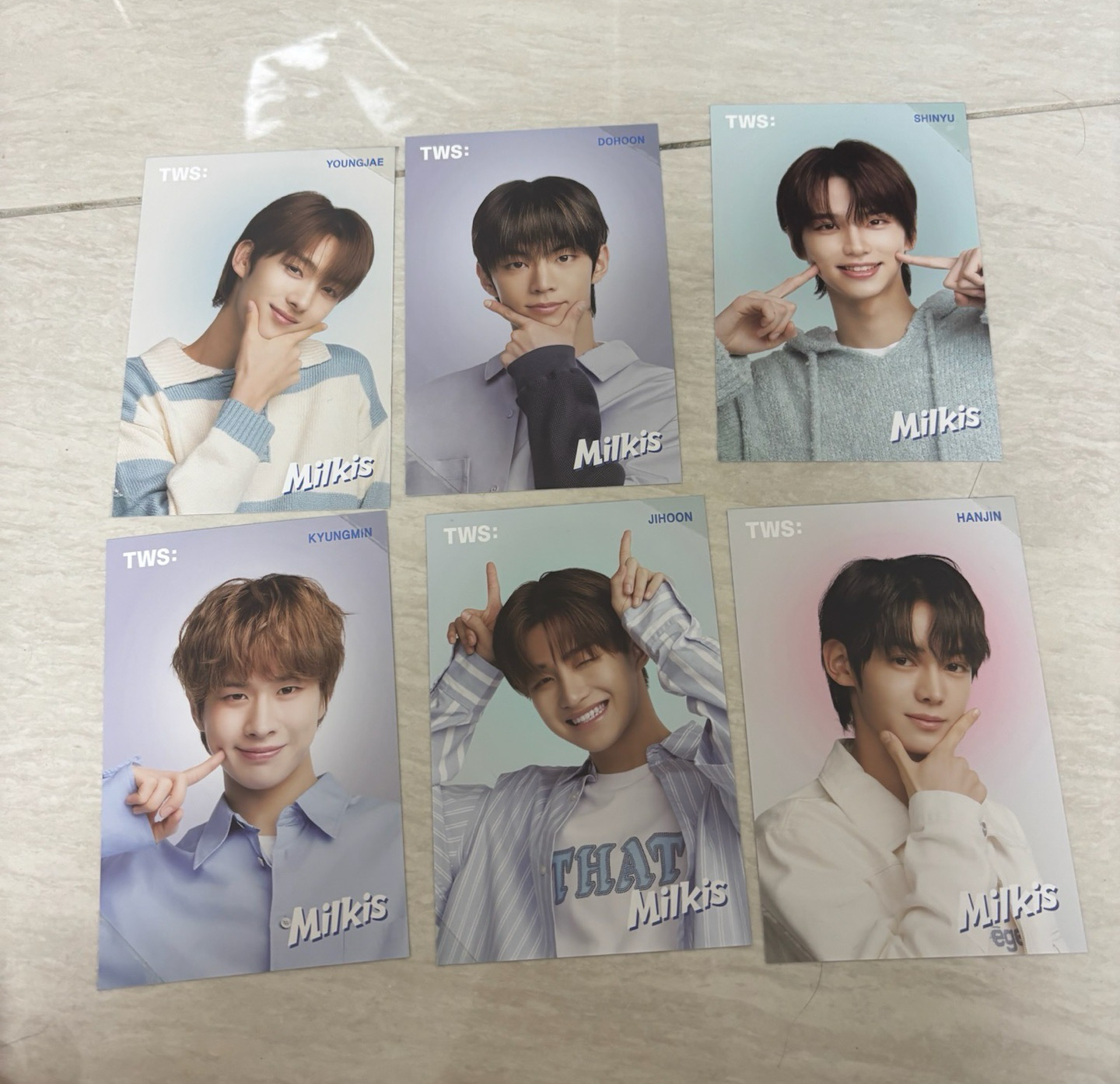 Milkis代言明信片整圖（有黏的痕跡）