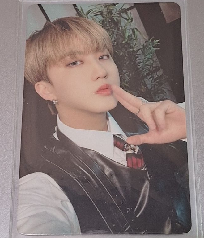 🔫一直娛彬 簽售卡 ODDINARY 