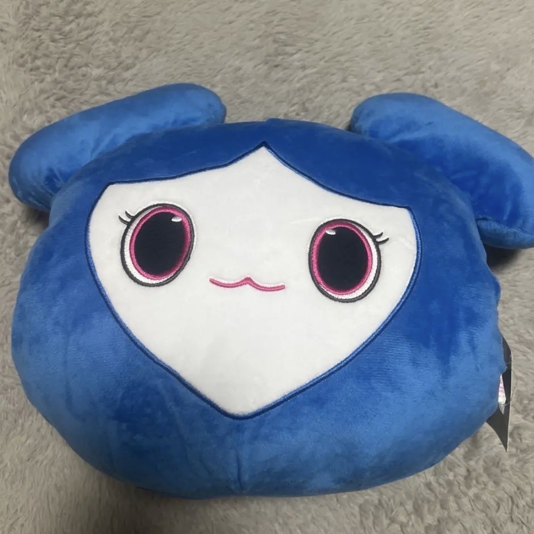 Twice x GIGO 睡覺暖手抱枕