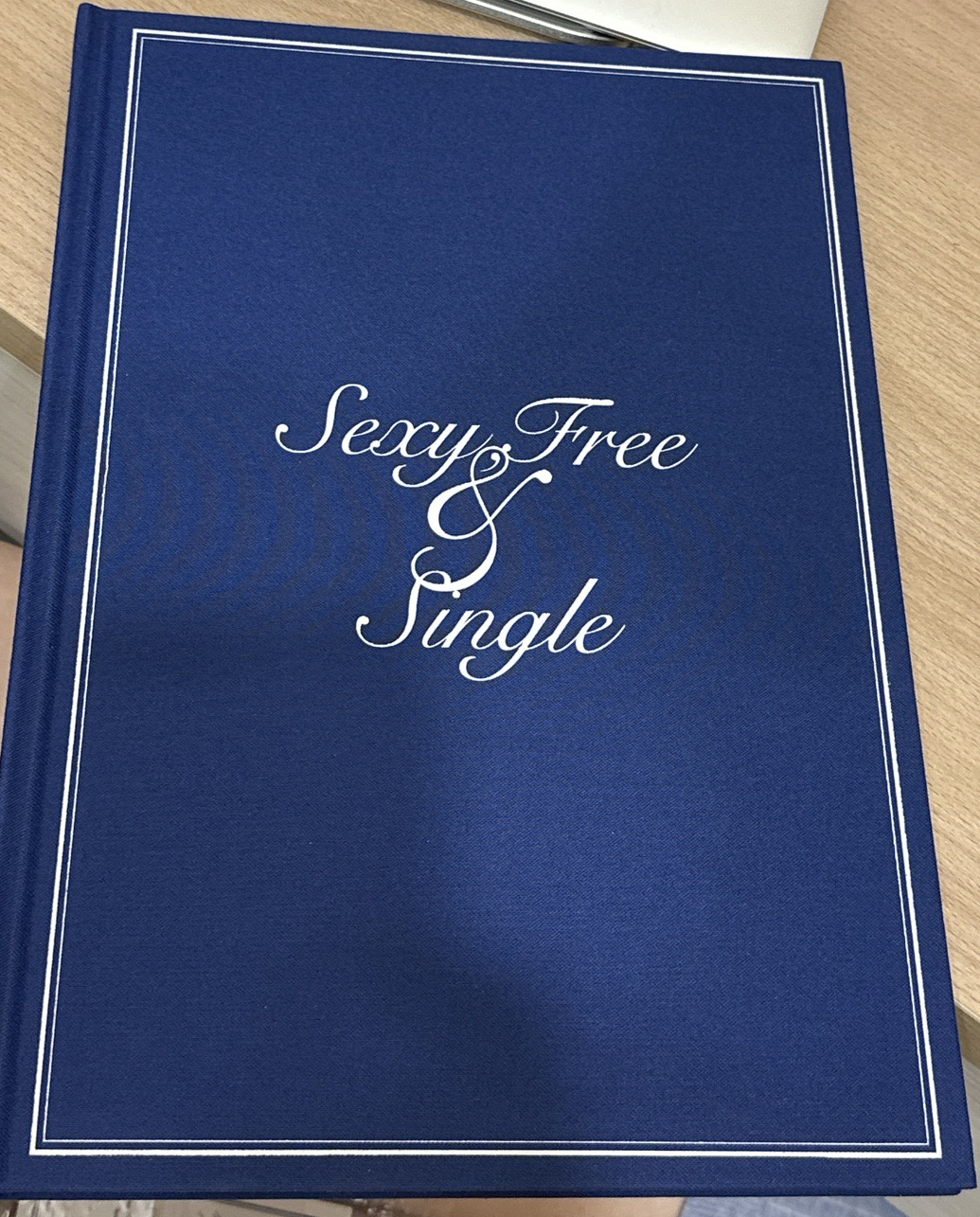 SJ第六張正規專輯《Sexy, Free & Single》空專