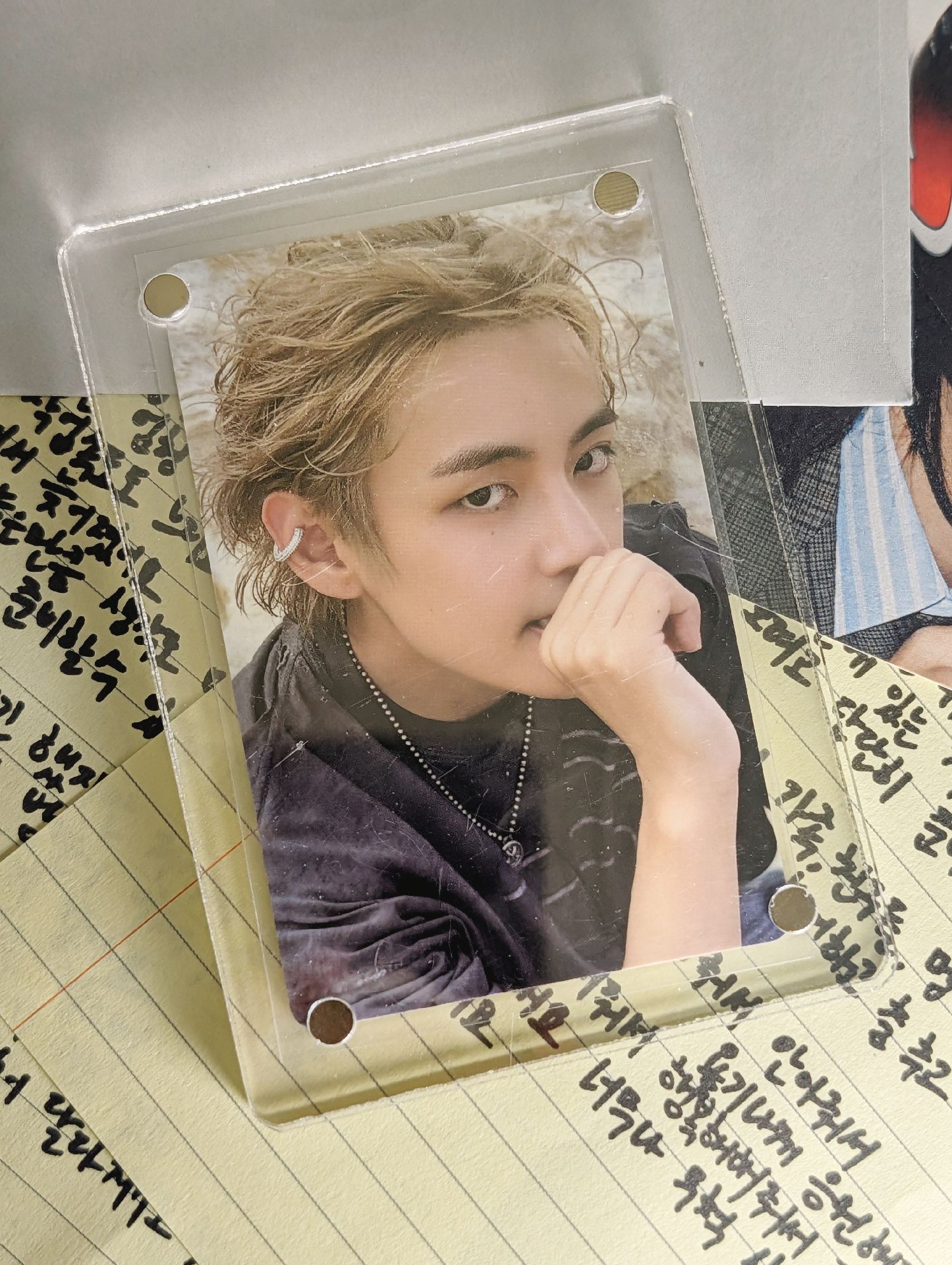 金泰亨layover專卡