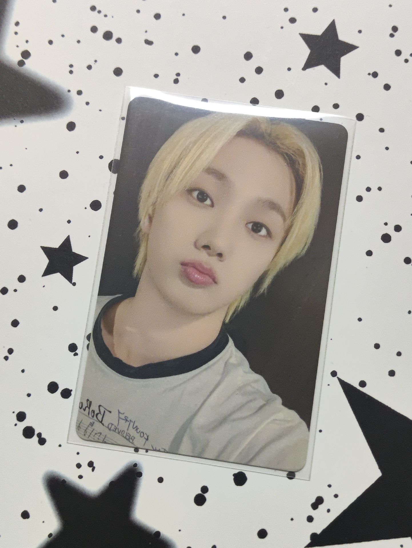 BND｜嘟嘟嘴大眼萌貓