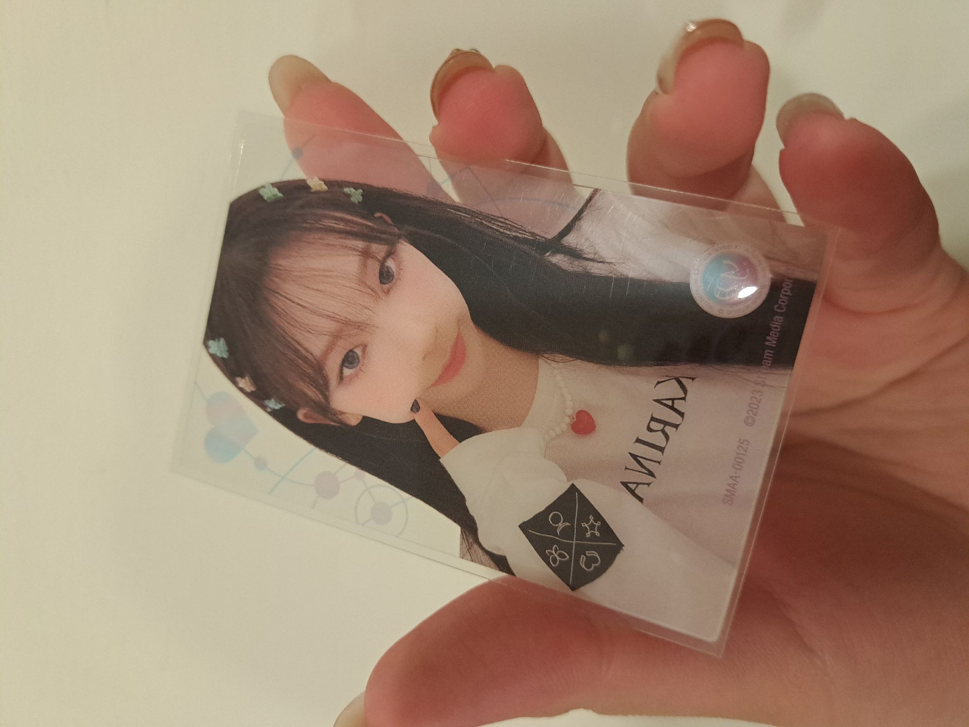 aespa karina 日咖透卡