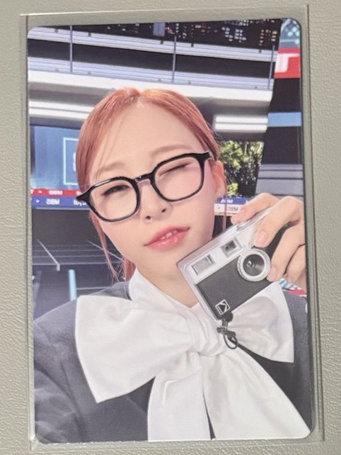 Starlit of twinkle  Bizent 黑膠 特典卡 