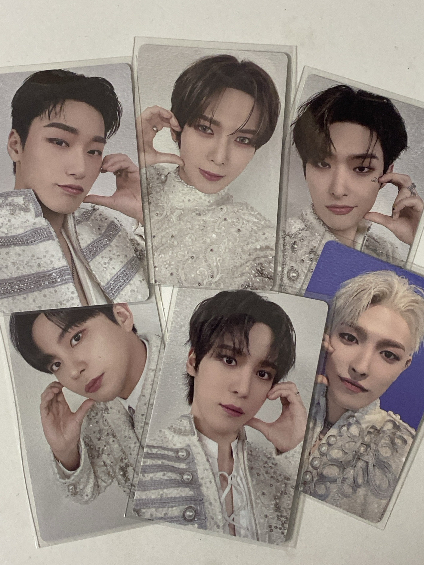 TOWARDS THE LIGHT DVD小卡 