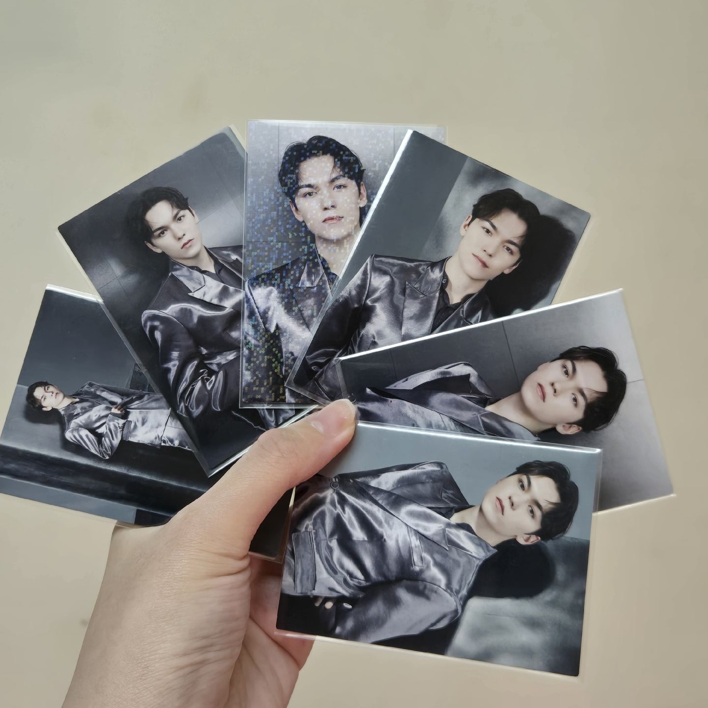 Vernon 崔瀚率 Right here日巡隨機小卡