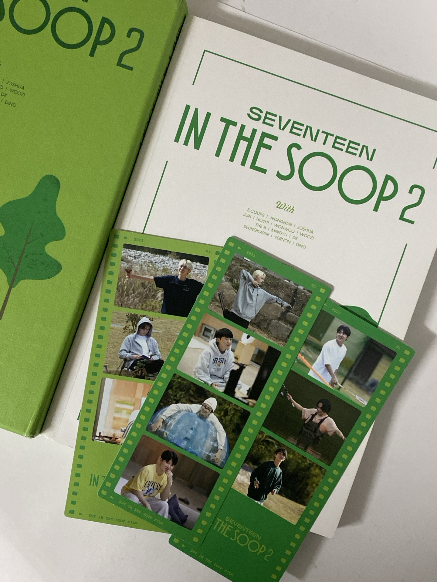 svt ITS寫真集 內容物如圖 有盒損 見P.2