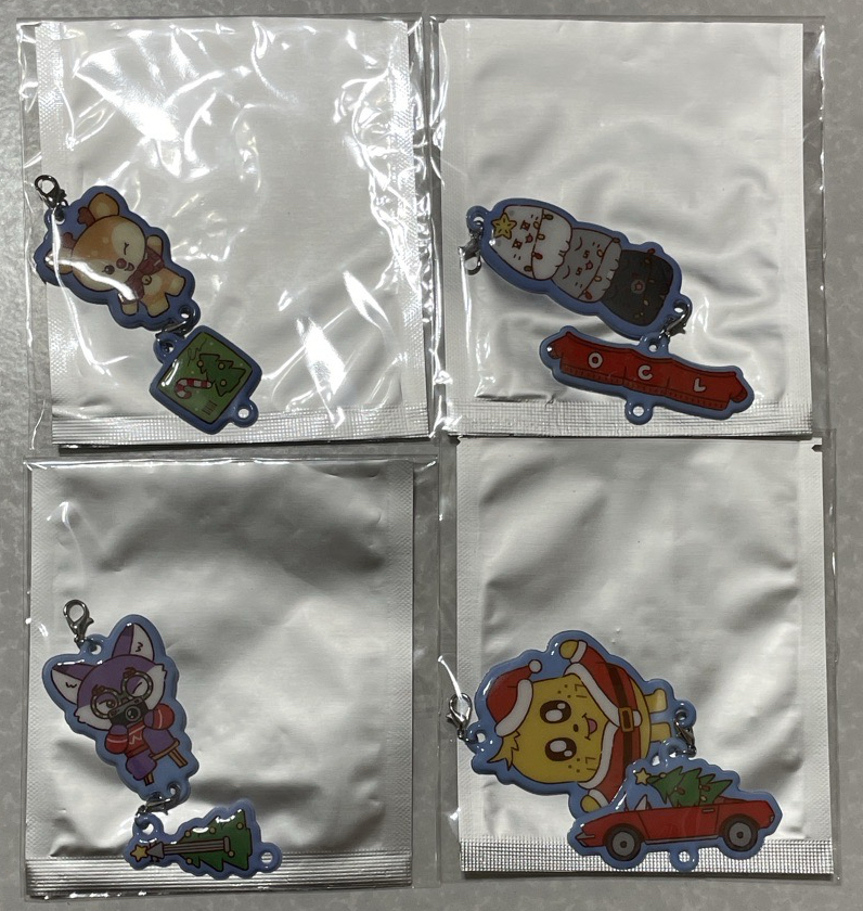 HOLIDAY with MINITEEN lucky draw PVC吊飾