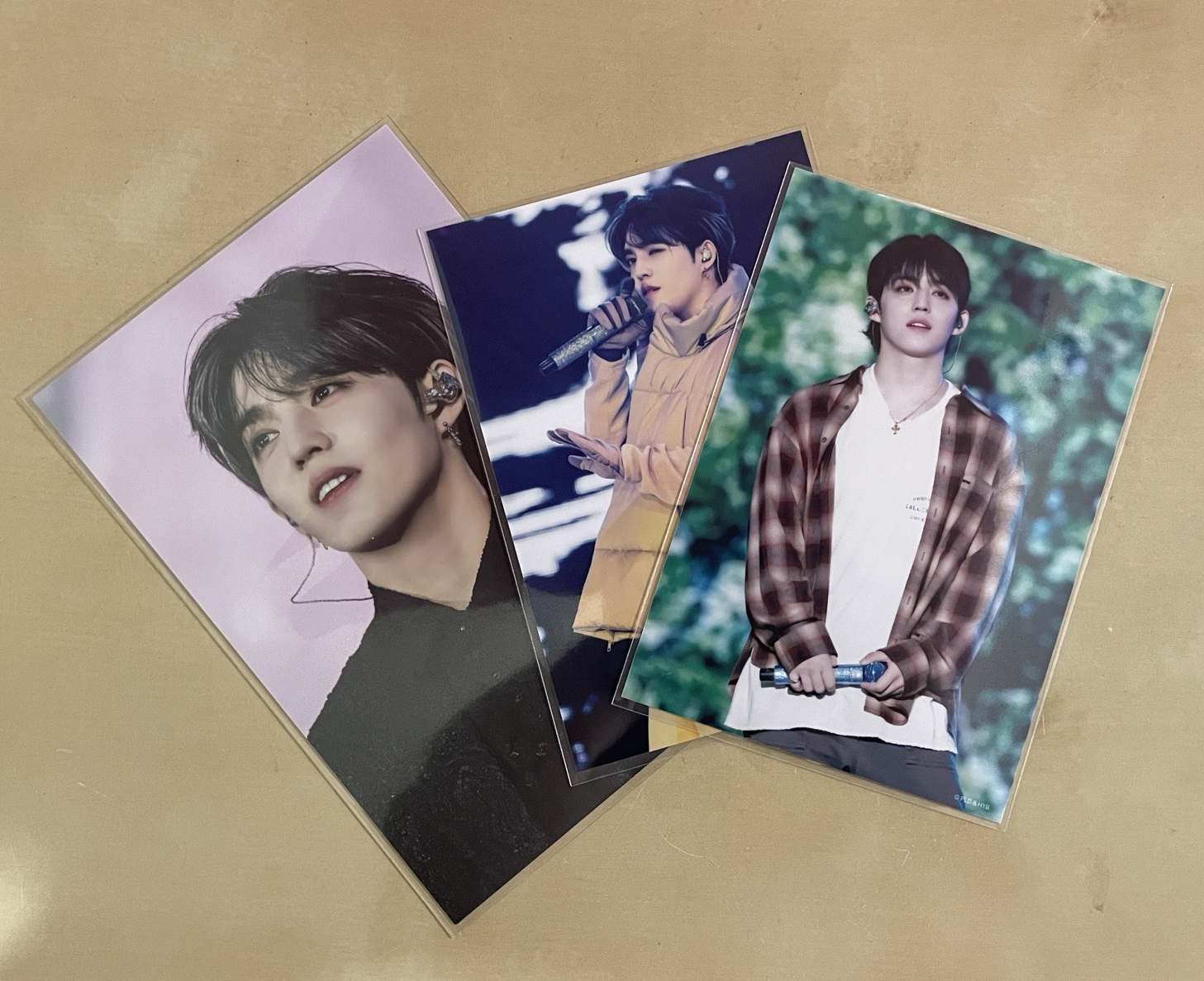 RIGHT HERE 明信片+生寫真