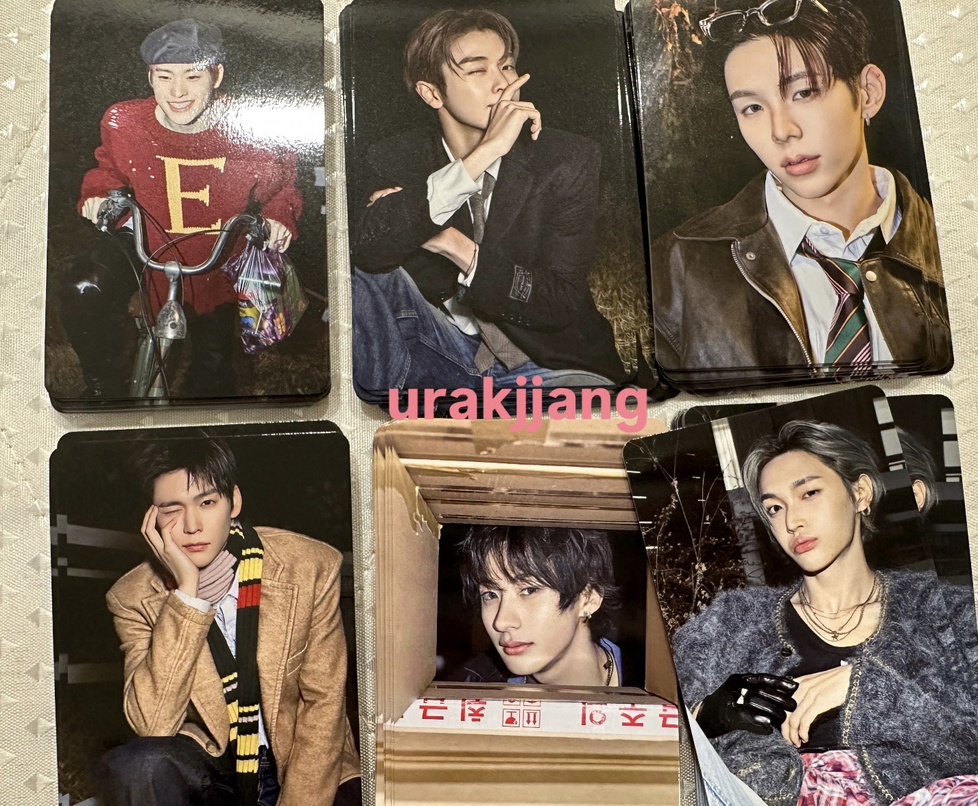 All of you 通常盤專卡