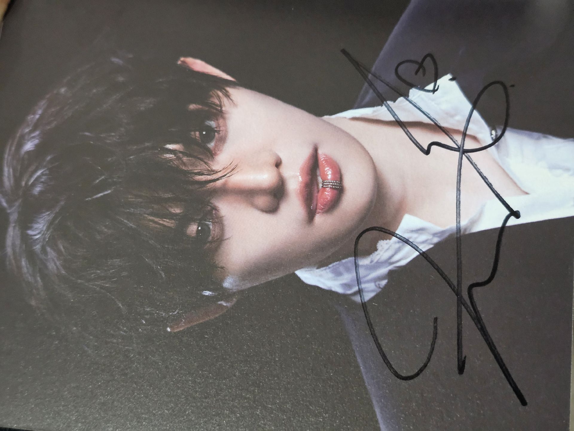 CYE 全珉稶親簽 明信片 內頁