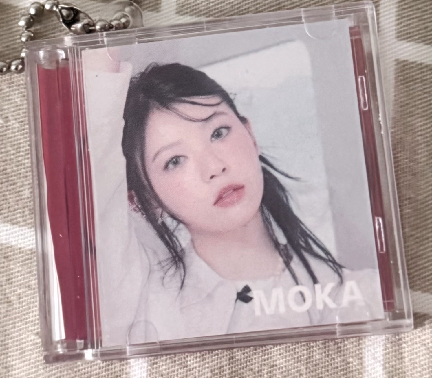 💿ILLIT moka 萬代扭蛋CD吊飾