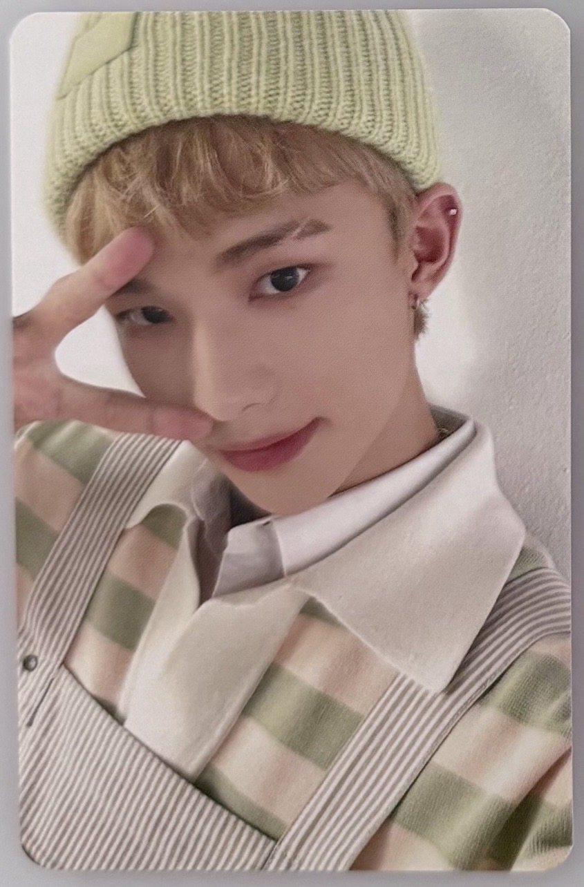 23年曆 自拍卡（含綁 本體50）